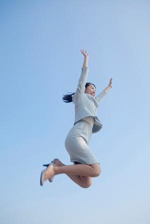 【2025年最新】オリジナルエプロンで差をつける！デザイン・素材・作り方完全ガイド